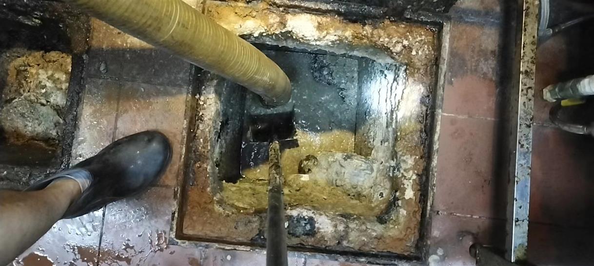开福污水池清理一般都有毒气，怎么预防中毒呢？